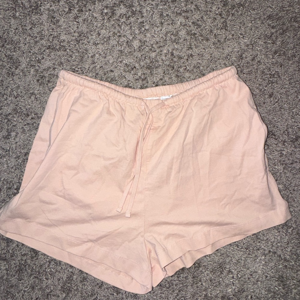 H&M pink cloth shorts